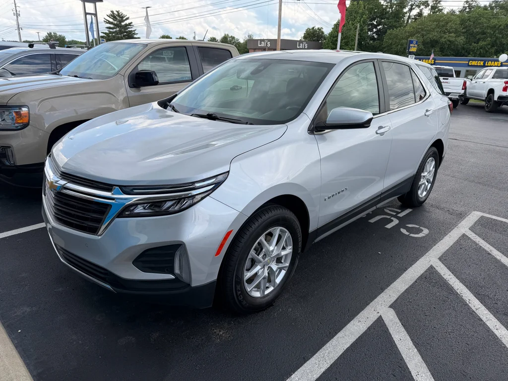 2022 Chevrolet Equinox AWD LT 1.5T's photo