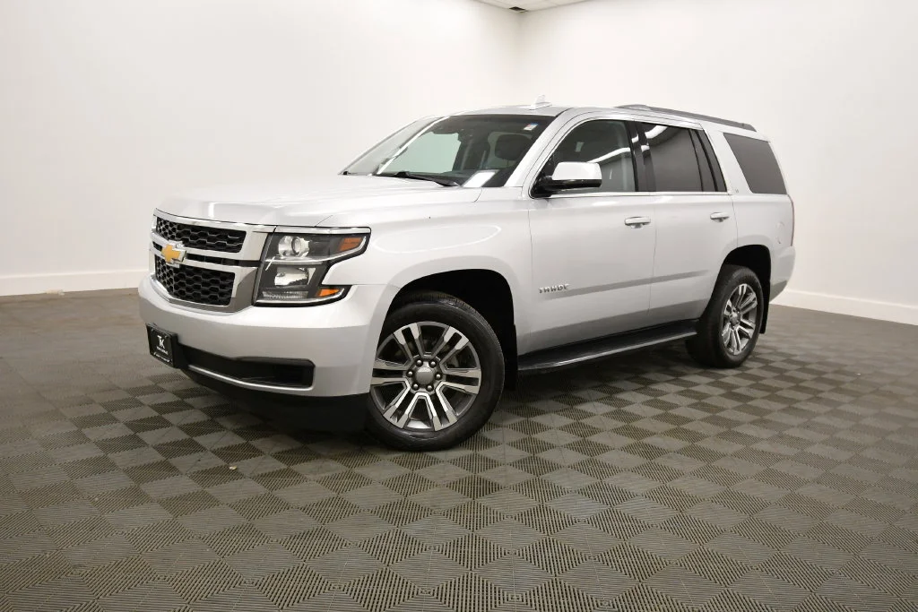 Used 2018 Chevrolet Tahoe LT with VIN 1GNSKBKC6JR379046 for sale in Rochester, Minnesota