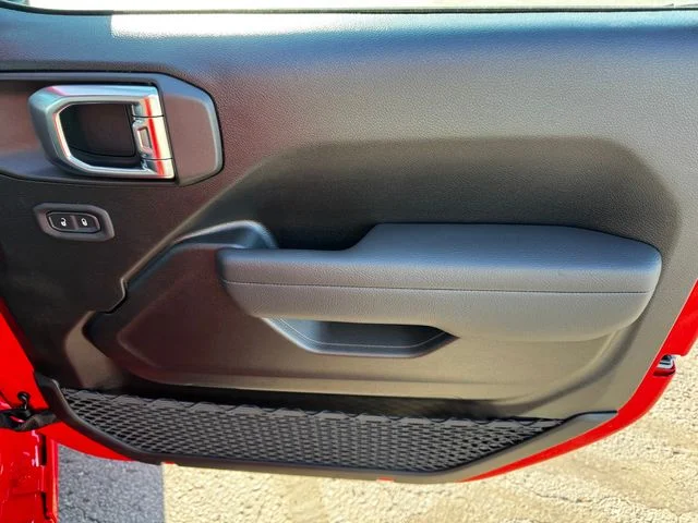New 2026 Firecracker Red Clear-Coat Exterior Paint Jeep Sport image 13