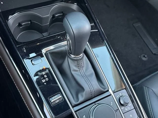 2025 Mazda CX-30 Turbo Premium Plus - Photo 15