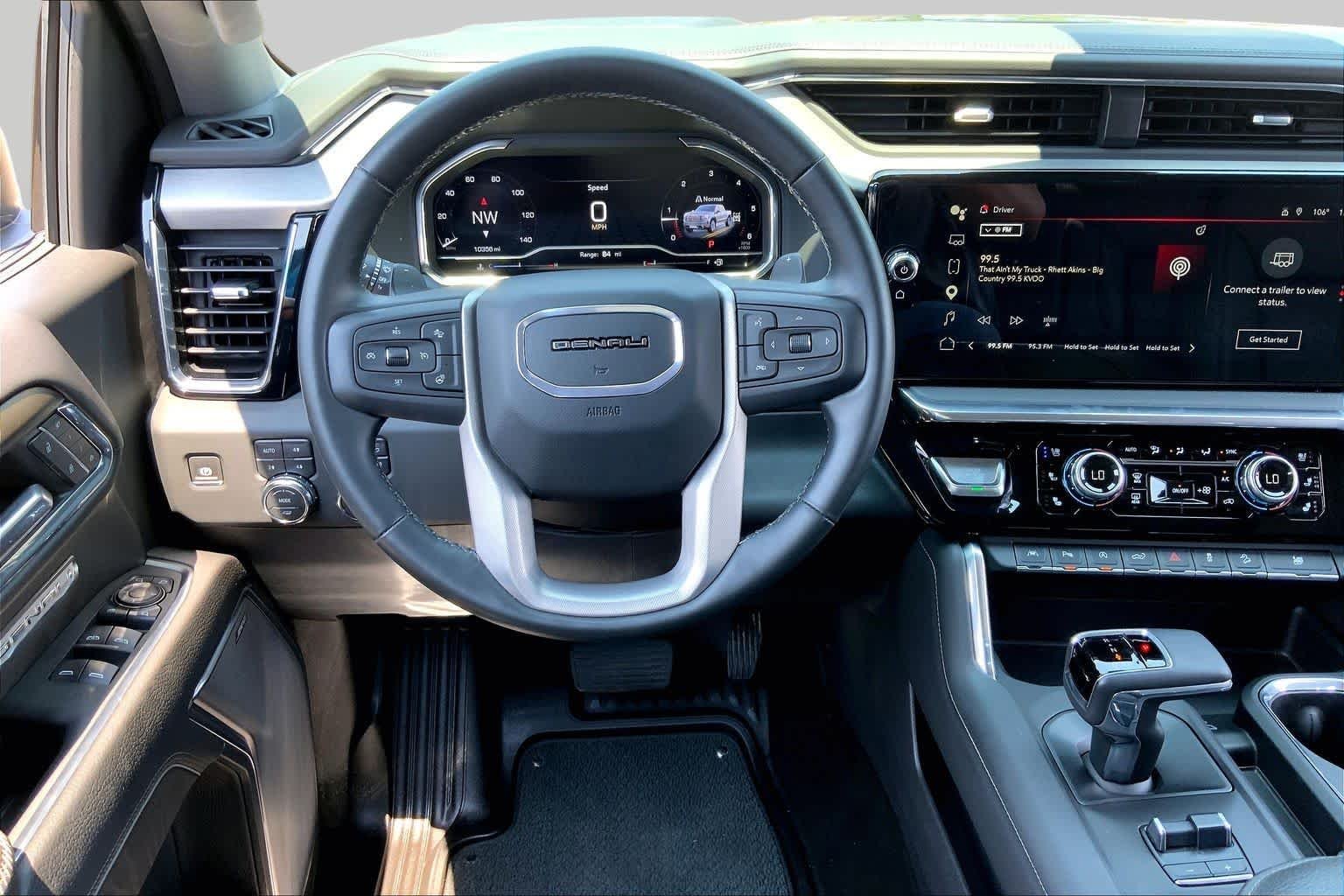Used 2024 Onyx Black GMC Denali image 6