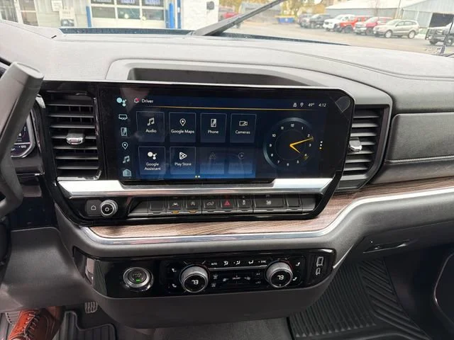 Used 2024 Lakeshore Blue Metallic Chevrolet LT (2FL) image 25