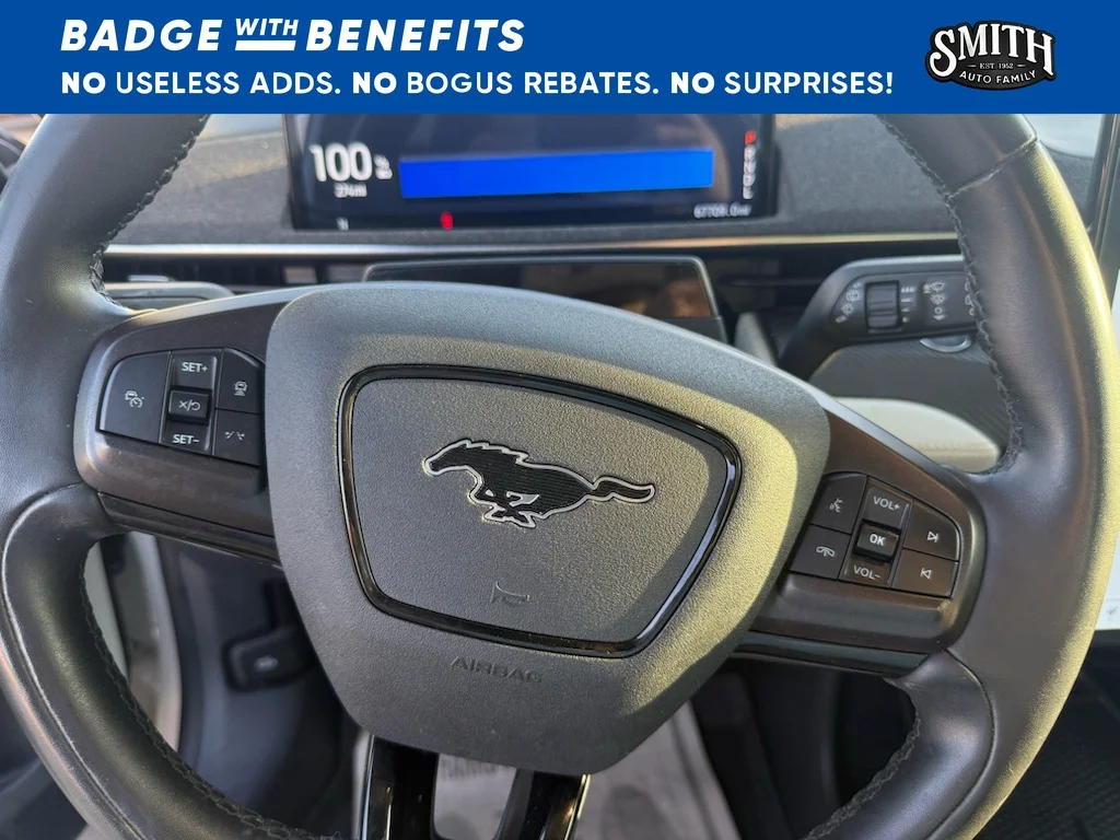 Certified Used 2022 Star White Ford Premium image 18