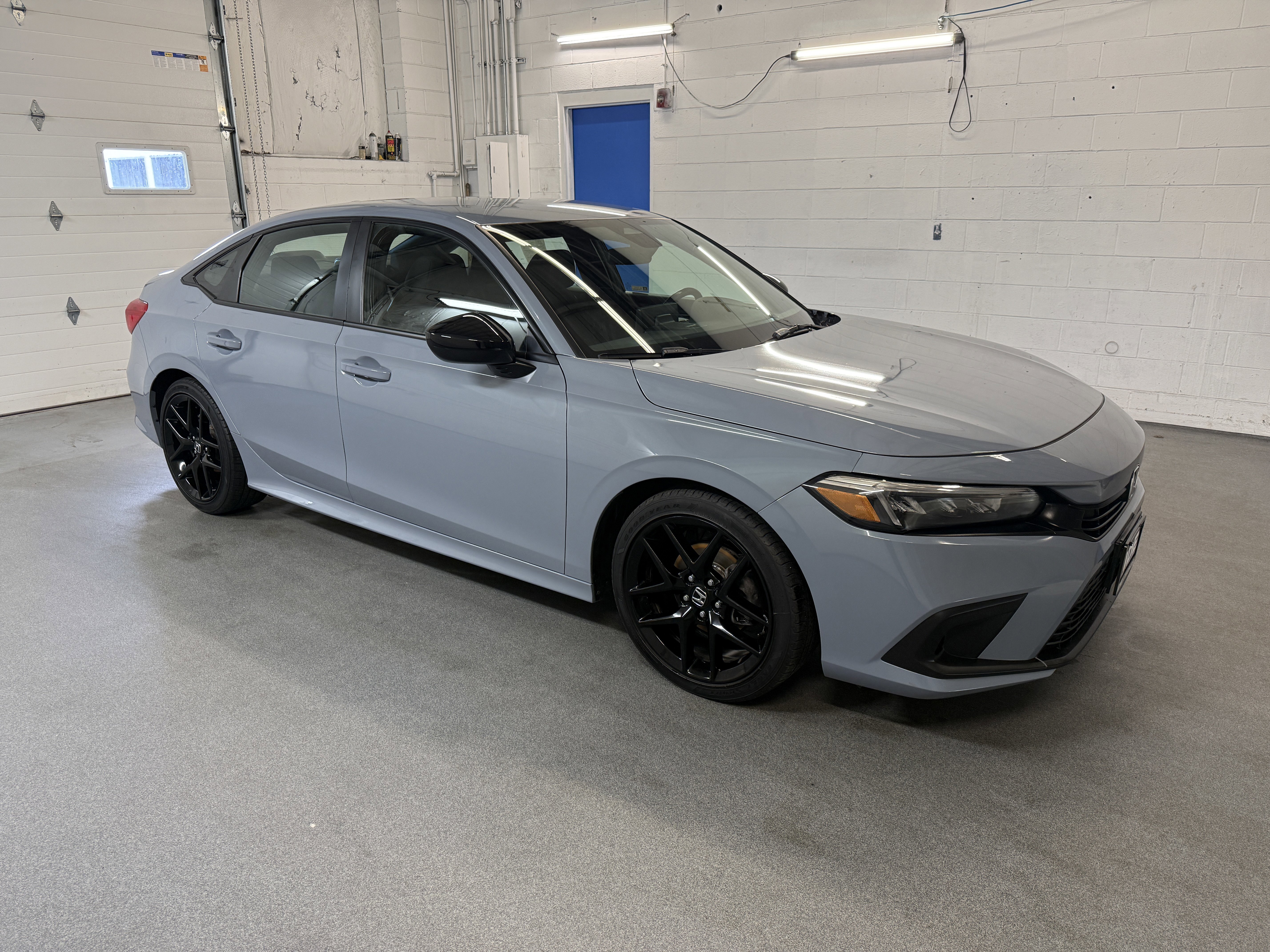Used 2023 Sonic Gray Pearl Honda Sport image 11