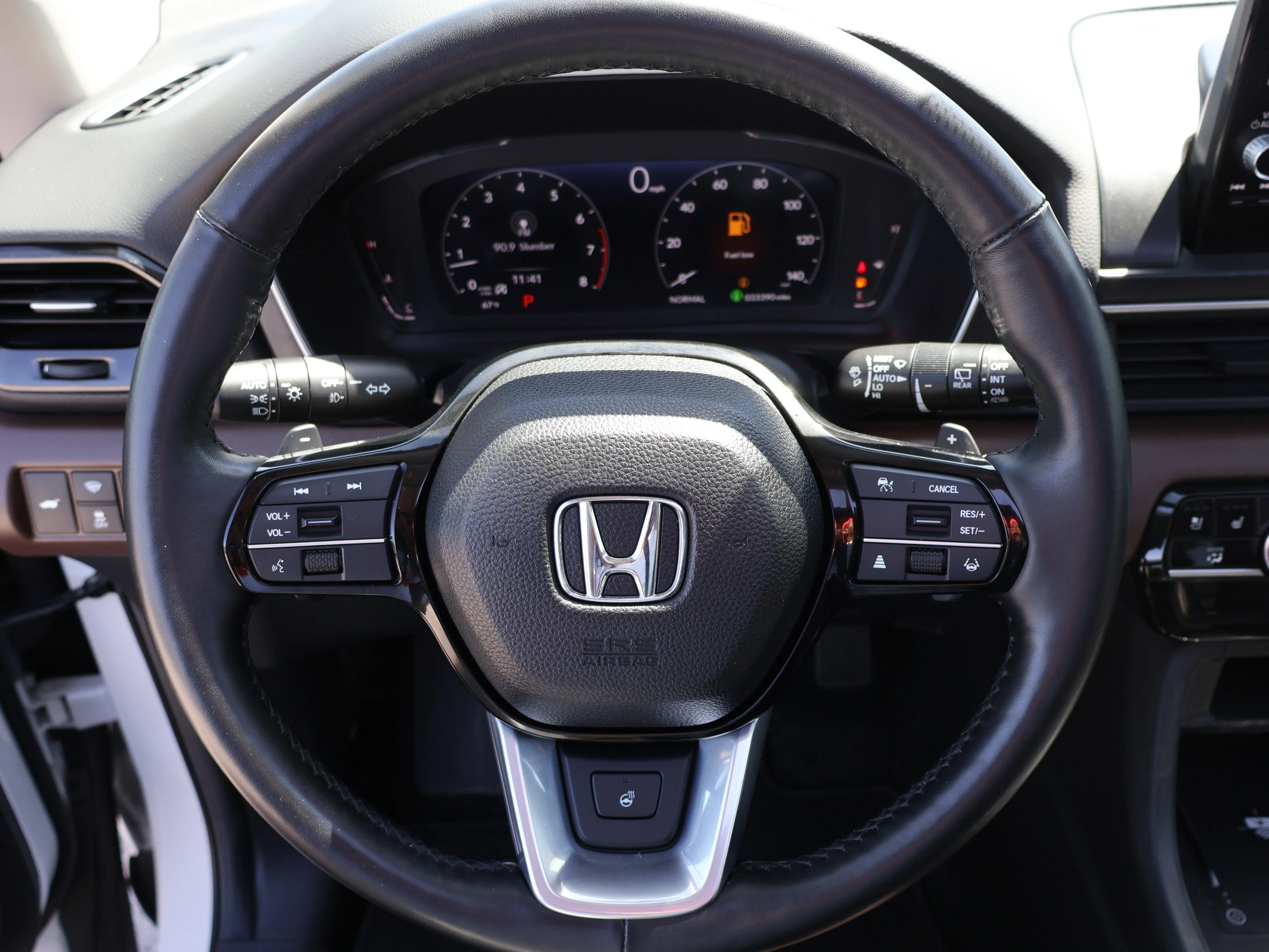 Used 2025 Platinum White Pearl Honda Elite image 41