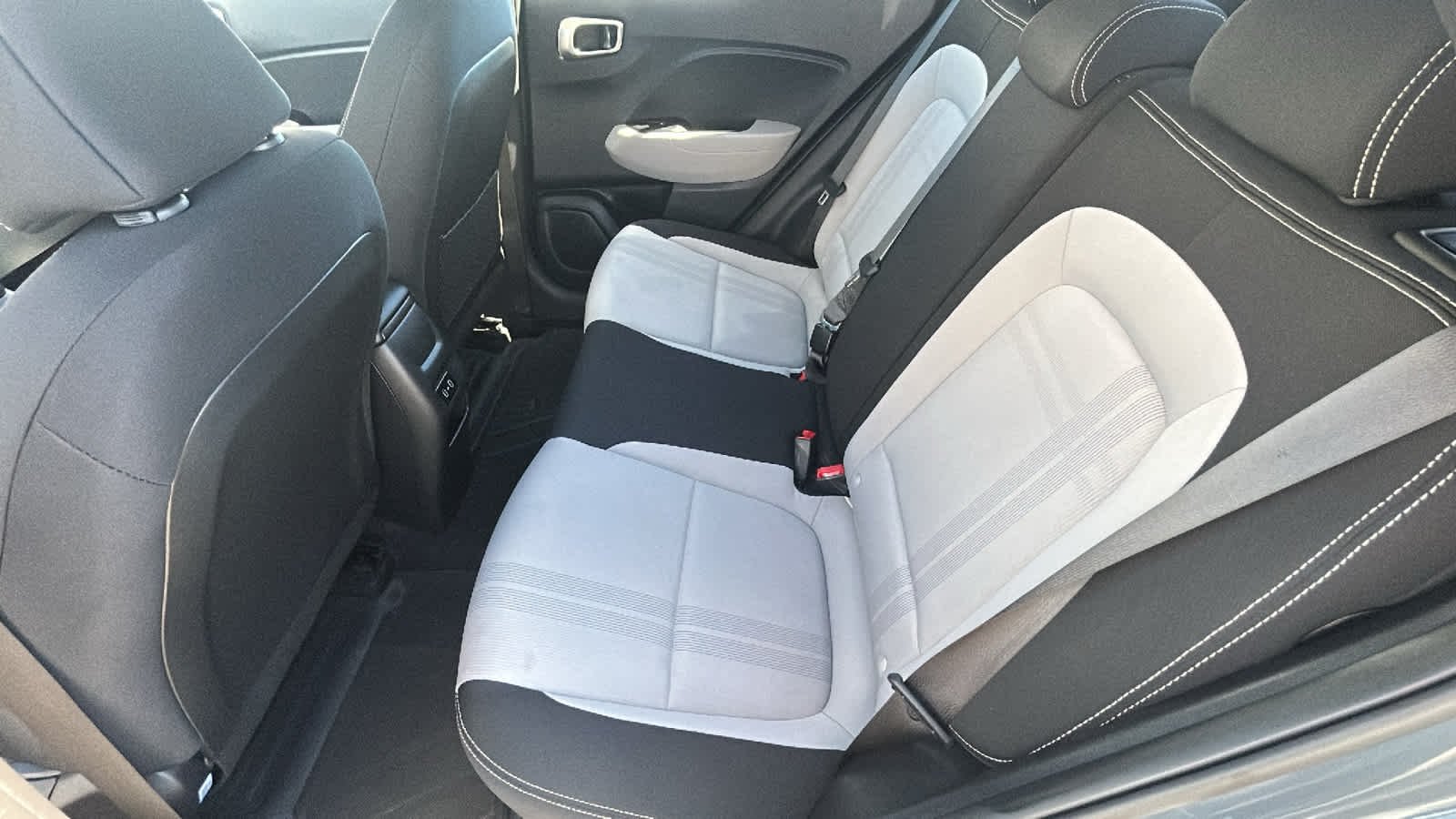 New 2026 Ecotronic Gray Hyundai SEL image 24