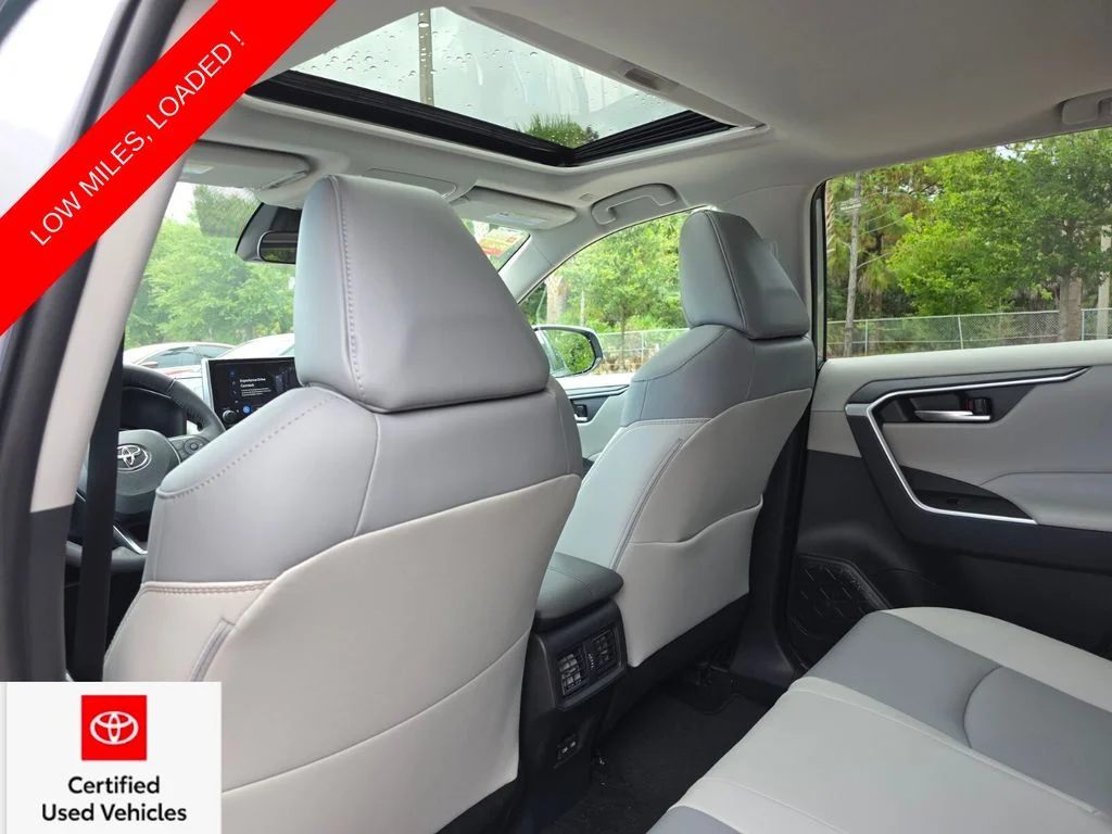 Certified Used 2025 Silver Toyota XLE Premium image 23