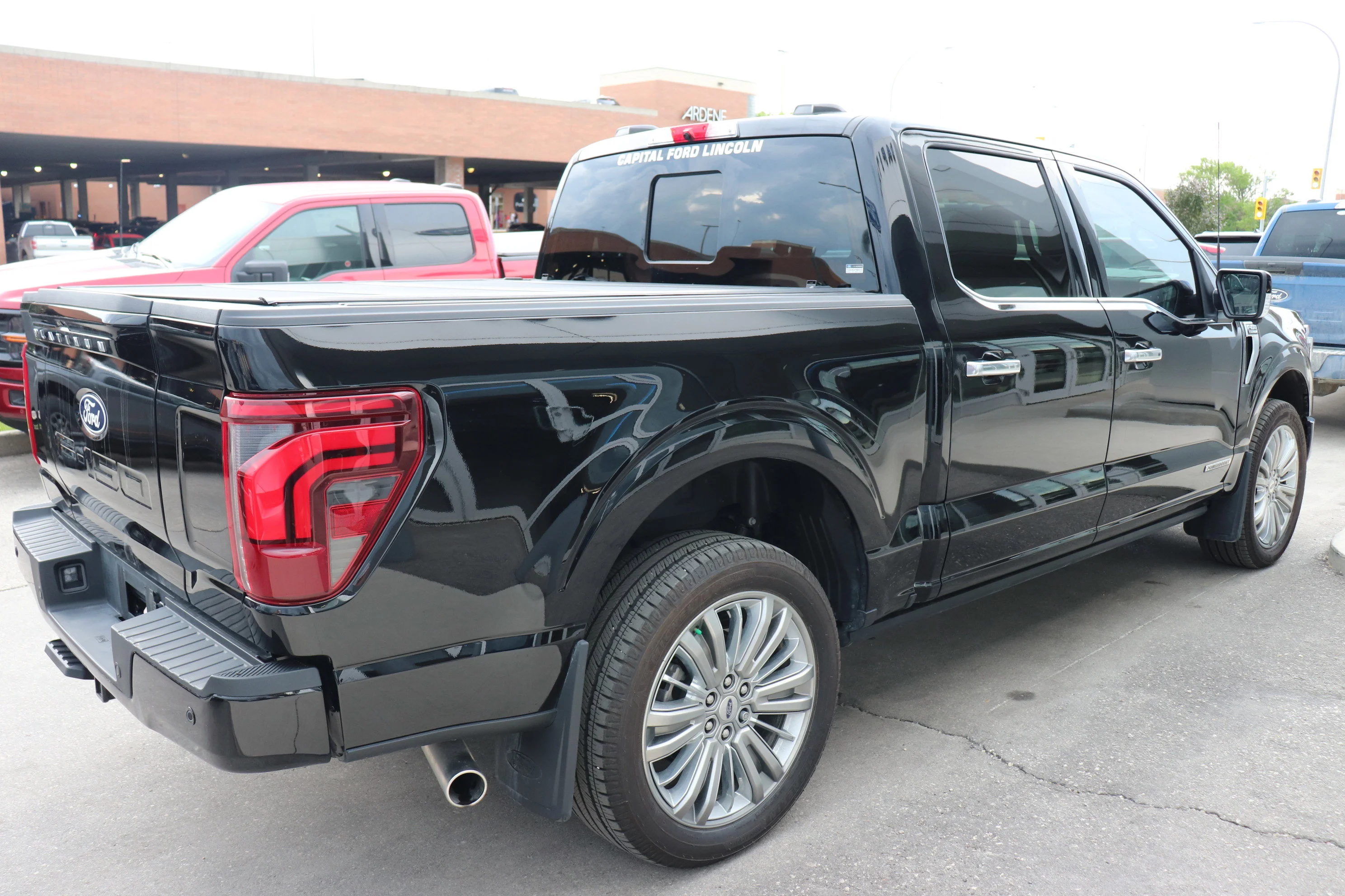 Used 2025 Black Ford Platinum image 3
