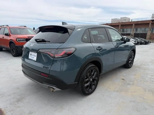 Used 2024  Honda Sport image 7