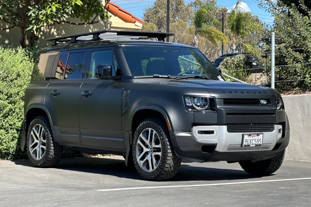 Certified Used 2025 Black Land Rover S image 7