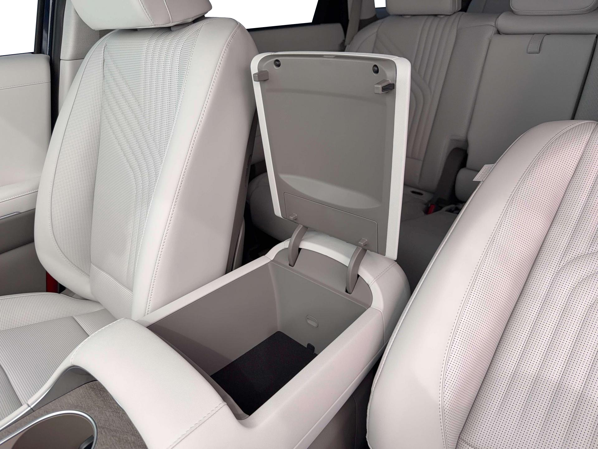 New 2026 Black Hyundai SEL Premium FWD image 19