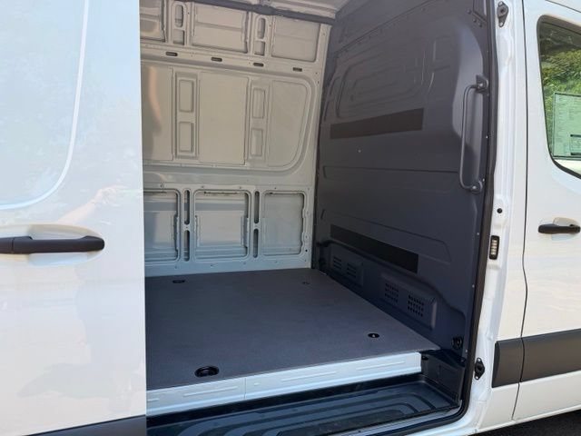 2025 Mercedes-Benz Sprinter Cargo Van Base - Photo 32