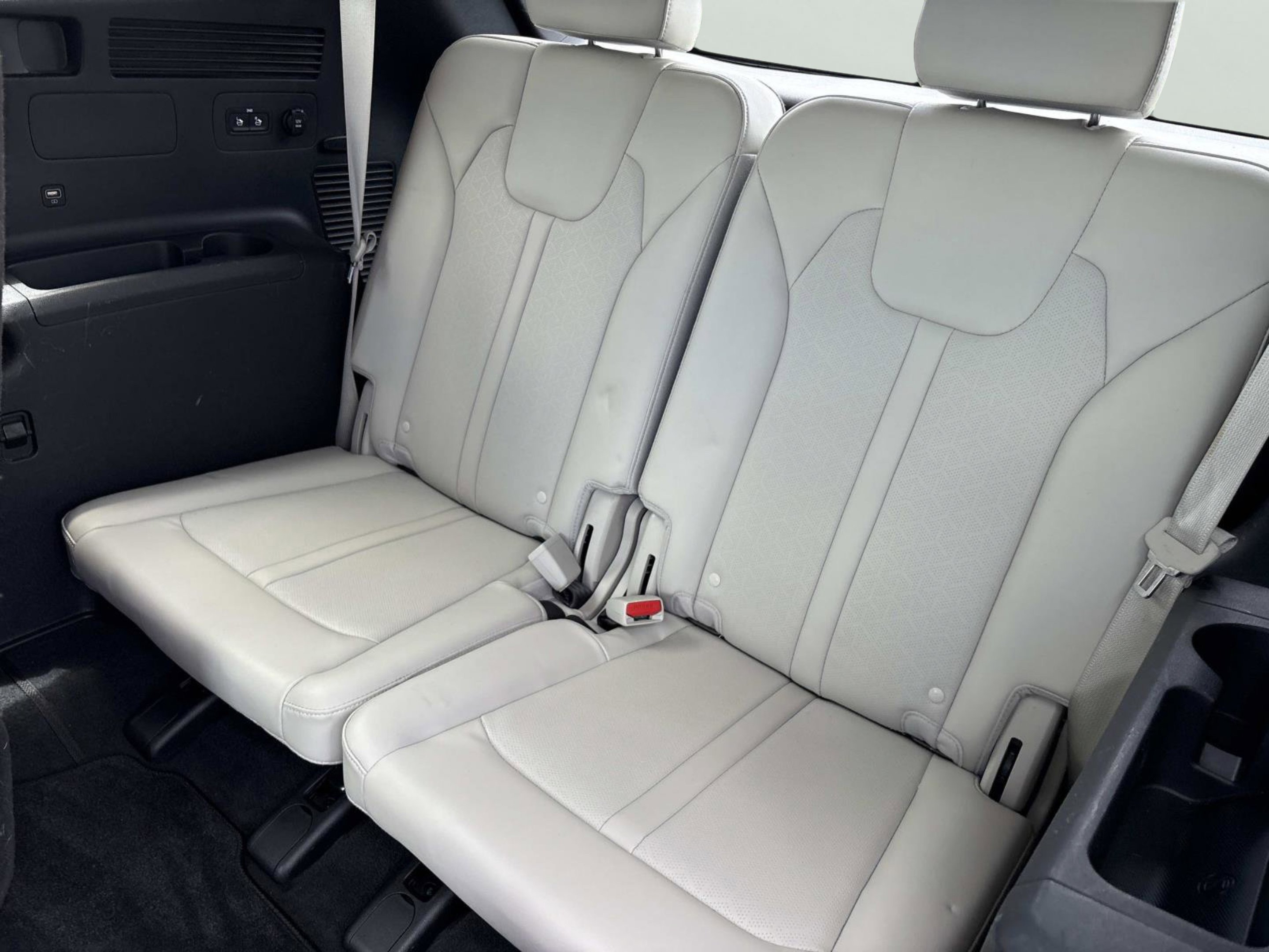 Used 2023 Ebony Black Kia SX image 16