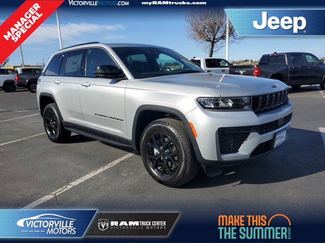 2026 Jeep Grand Cherokee Laredo