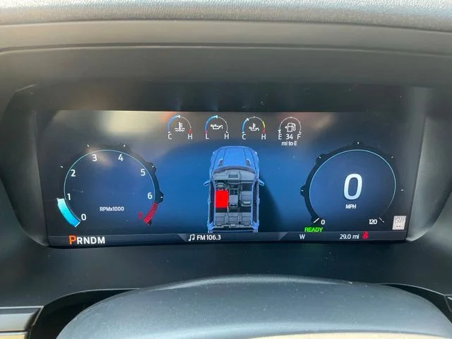 New 2026 Carbonized Gray Metallic Ford Lariat® image 39