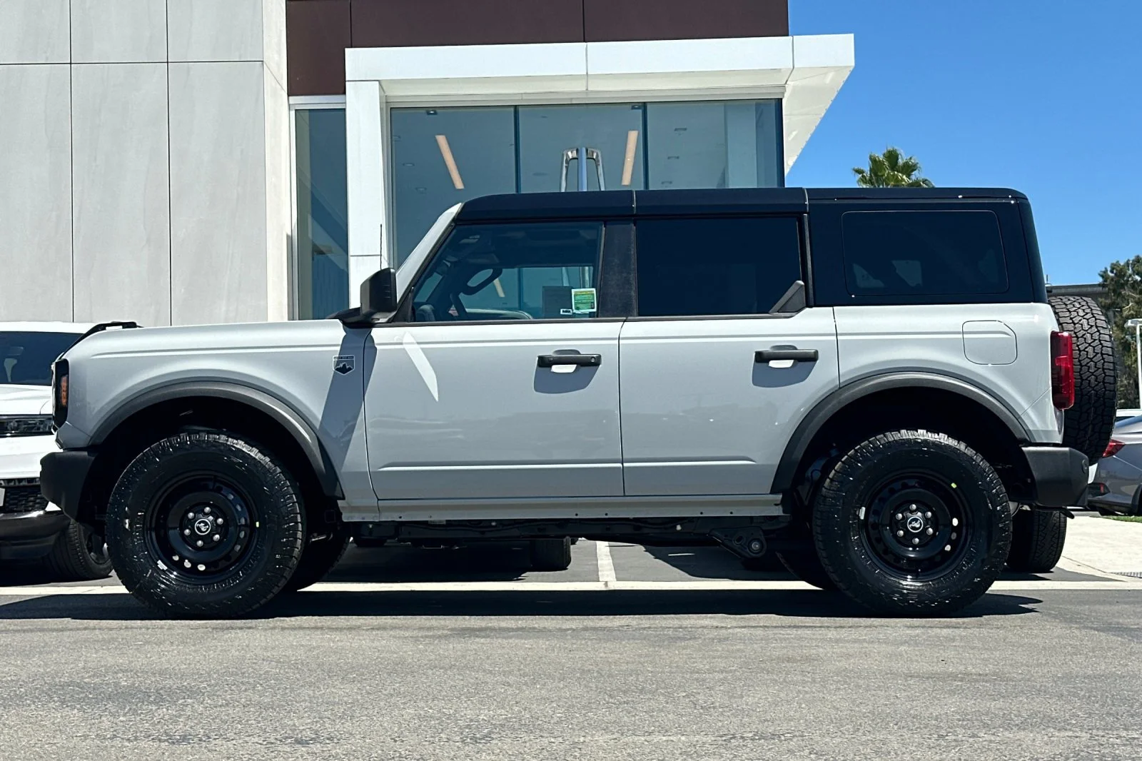 New 2026 Avalanche Gray Ford Big Bend® image 6