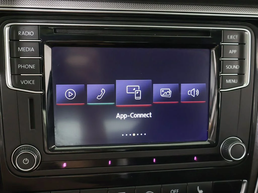 Used 2019 Deep Black Pearl Volkswagen 2.0T Wolfsburg image 45