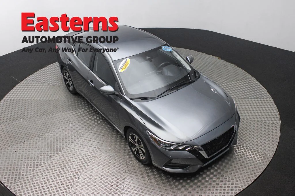 Used 2023 Gray Nissan SV image 3
