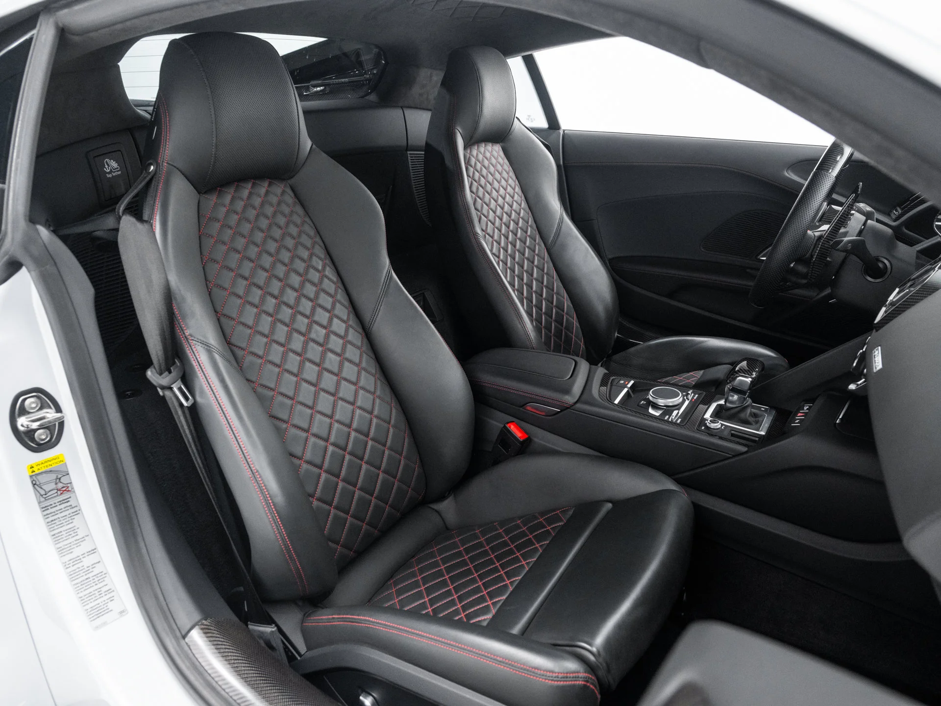 Used 2023 Suzuka Gray Metallic Audi V10 performance image 35