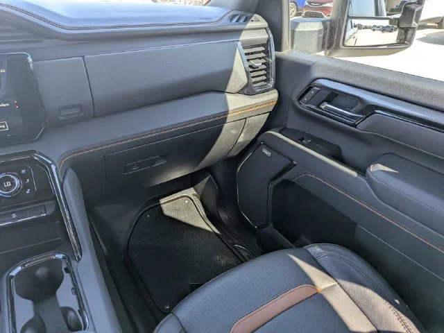 Used 2025 Gray GMC AT4 image 18
