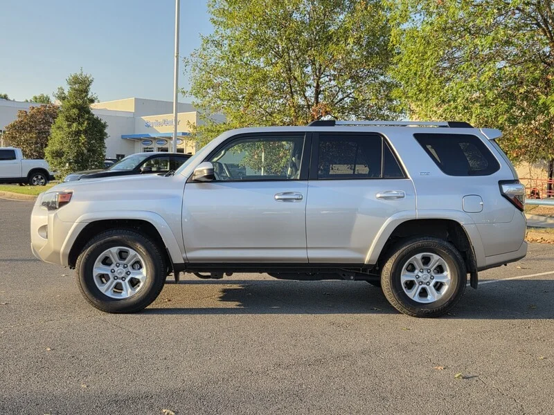 Used 2024 Classic Silver Metallic TOYOTA SR5 image 2