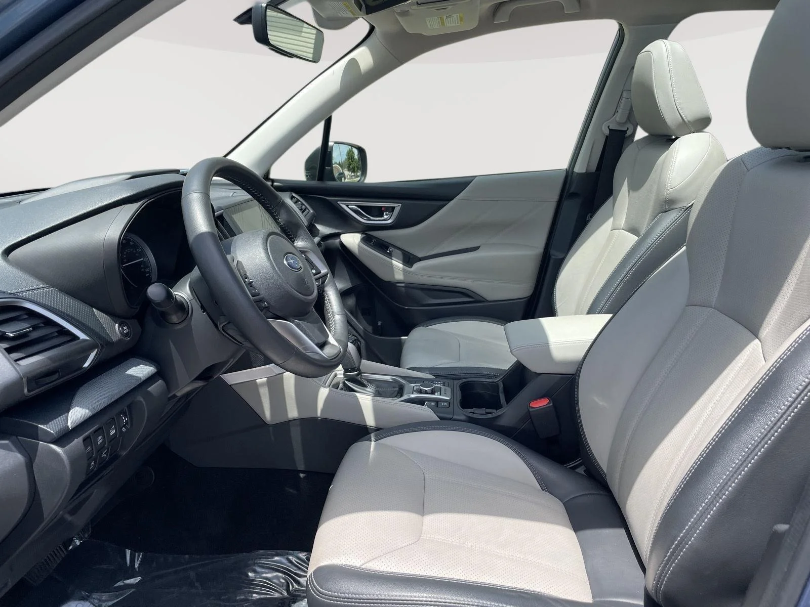 Used 2020 Horizon Blue Pearl Subaru Limited image 18