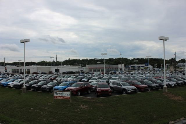 2024 Toyota Camry SE - Photo 36