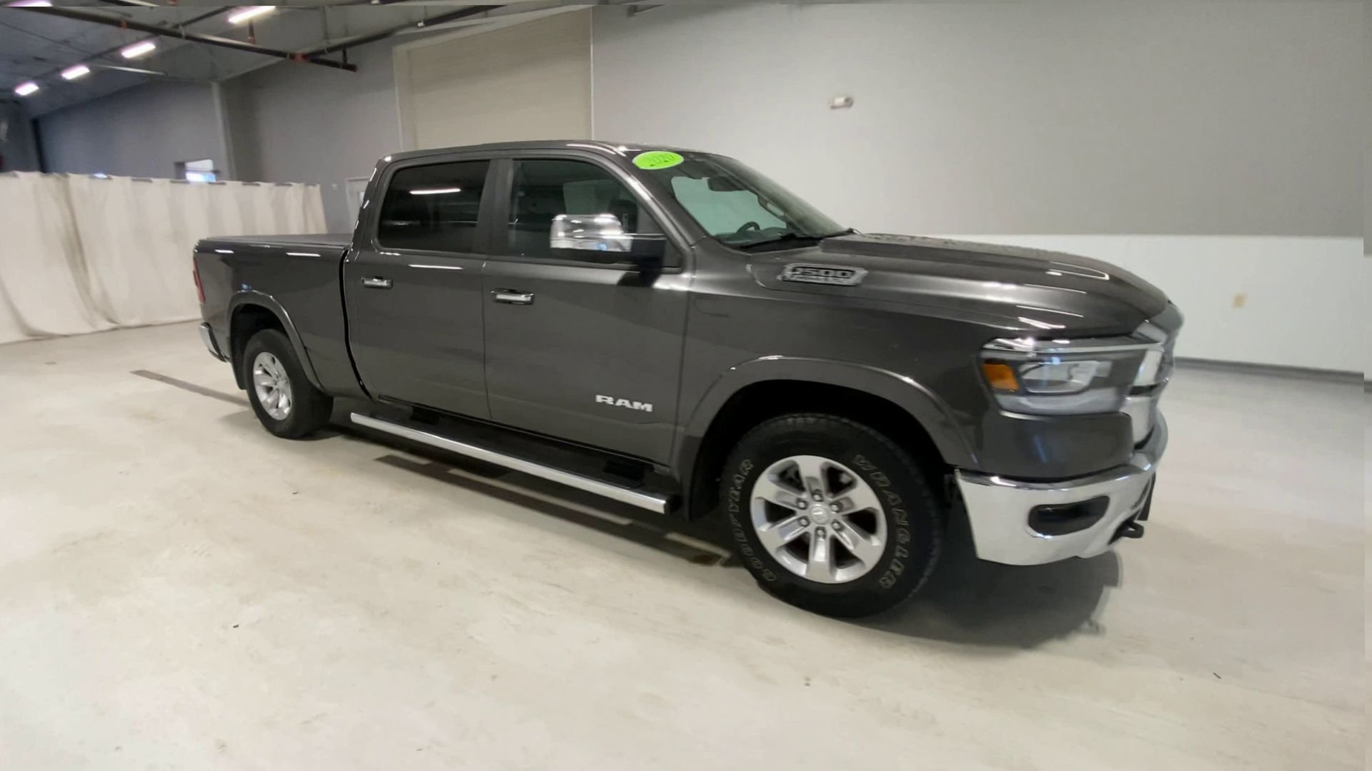 Used 2020 Granite Crystal Metallic Clearcoat  Ram Laramie image 35