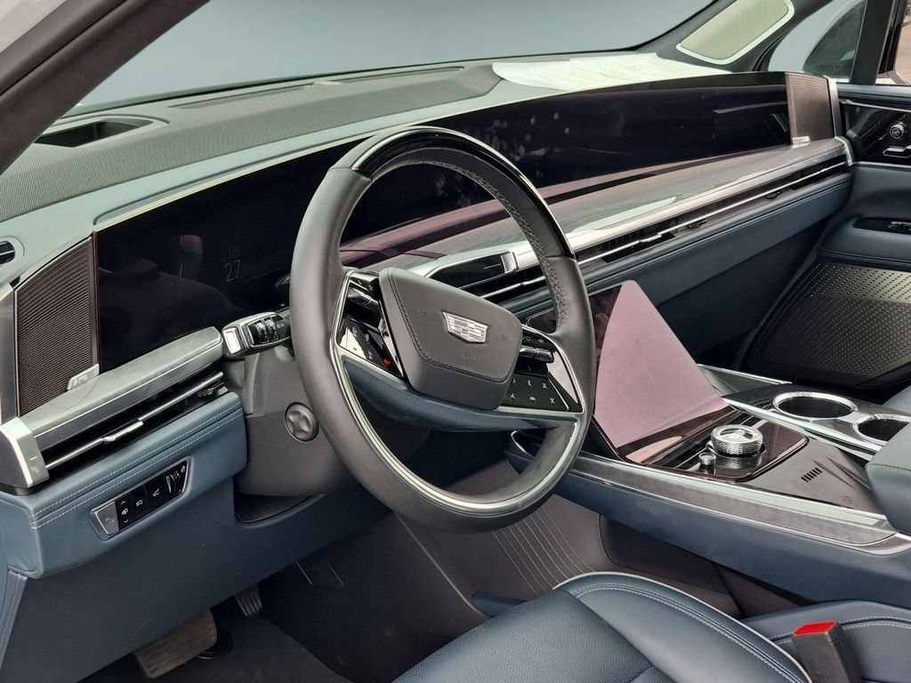 New 2025 Summit White Cadillac Sport 2 image 9
