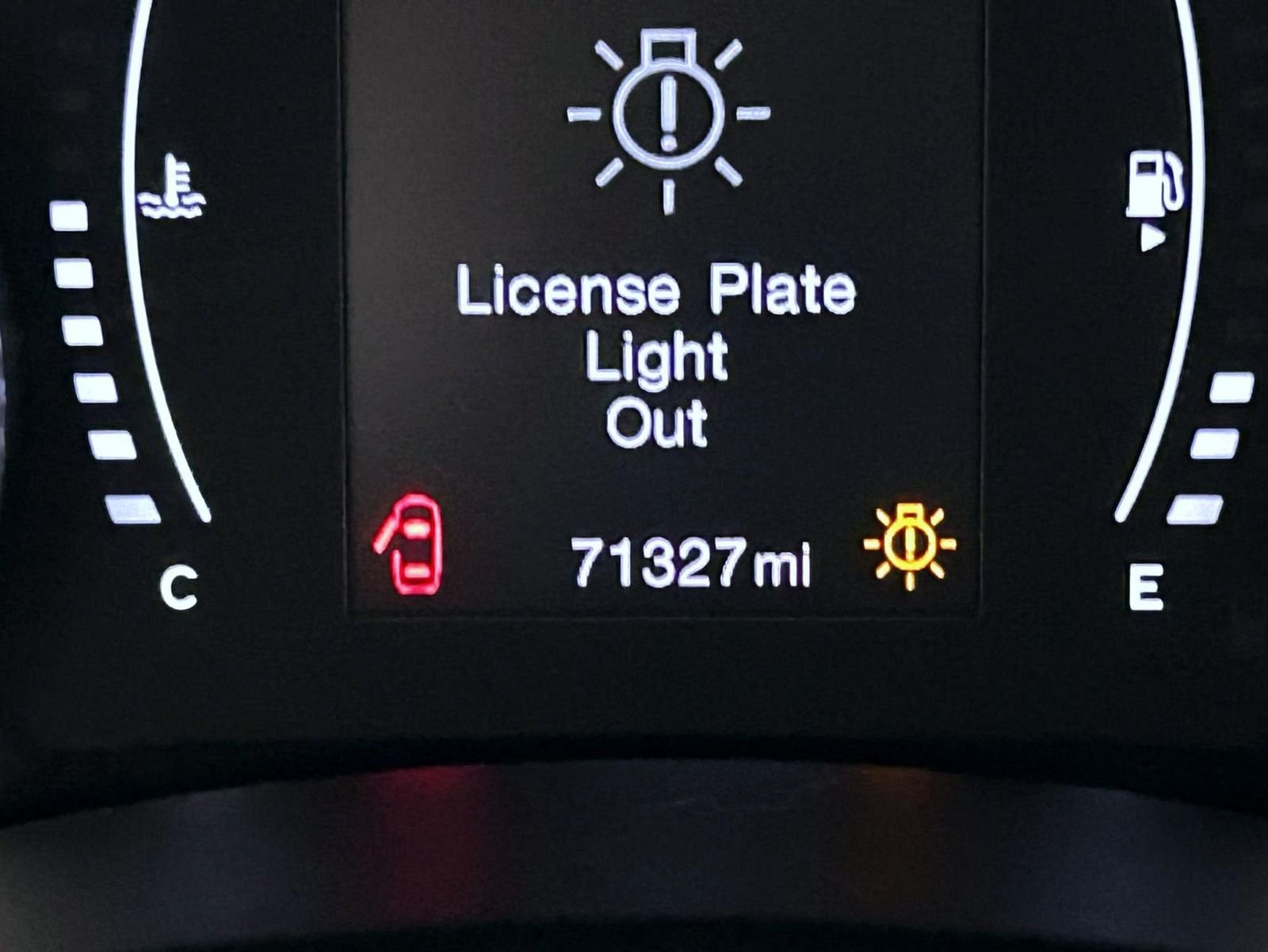 Used 2020 Black Jeep Latitude image 11