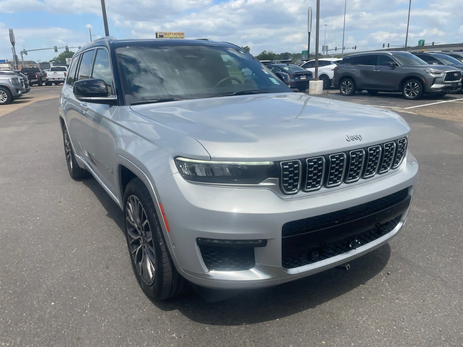 2024 Jeep Grand Cherokee L Summit Reserve 4x4's photo
