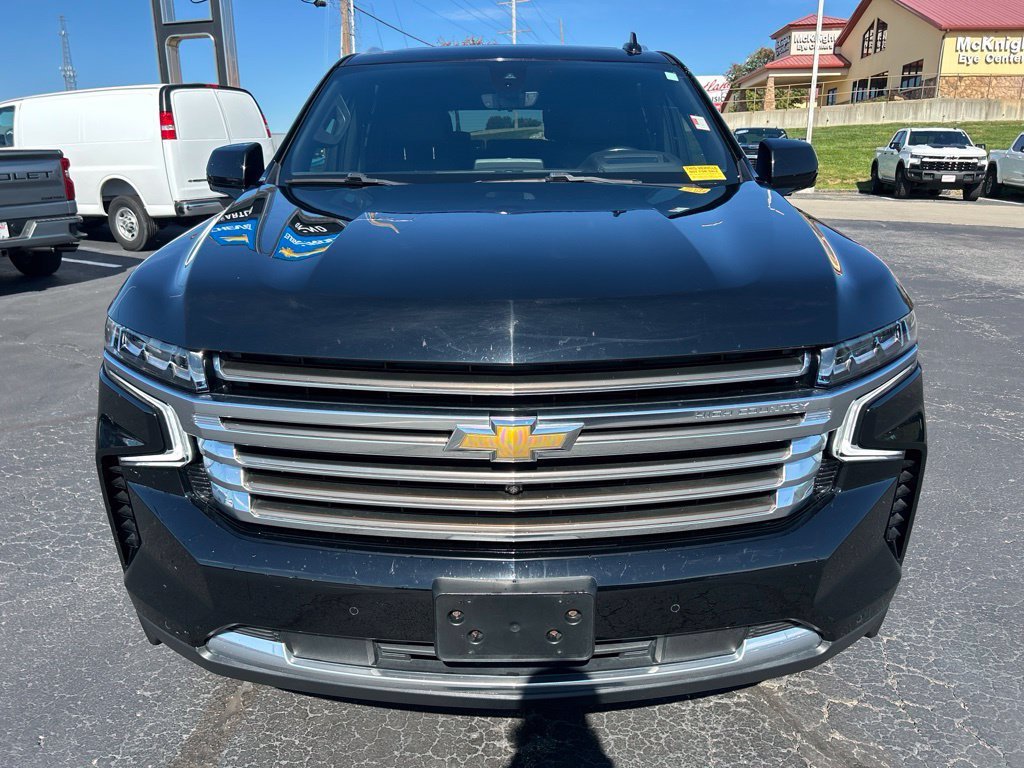 Used 2022 Chevrolet Tahoe High Country with VIN 1GNSKTKL5NR360192 for sale in Kansas City