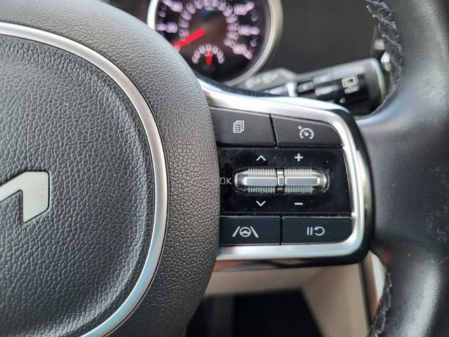 Used 2022 Blue Kia LXS image 17