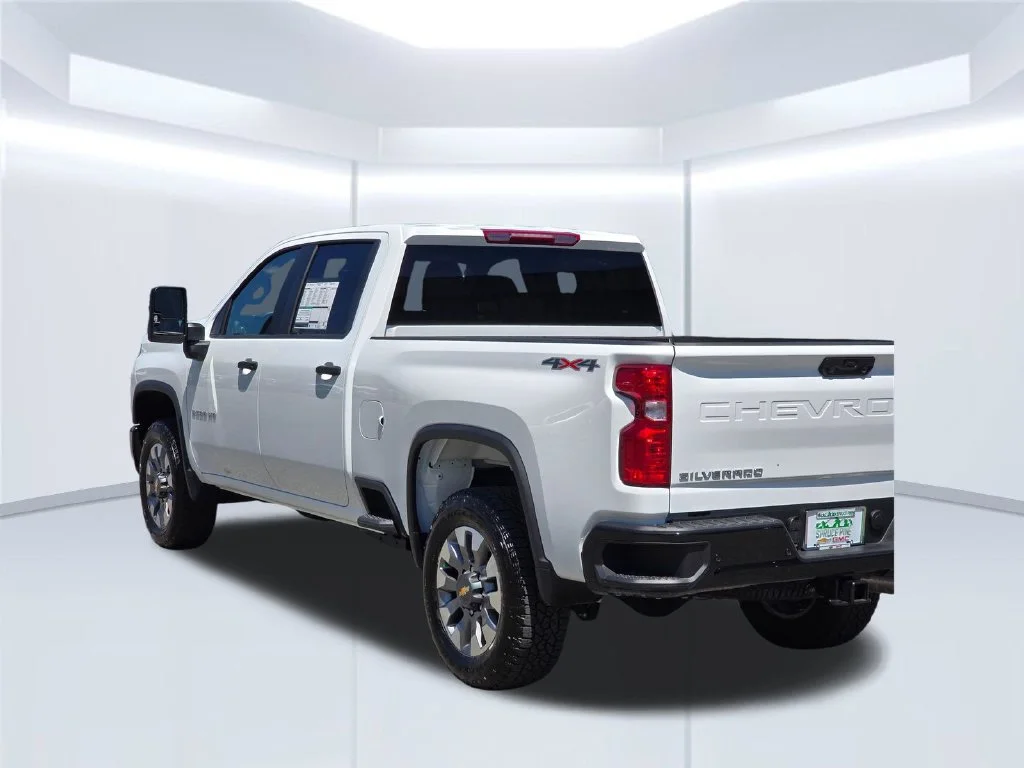 New 2026 White Chevrolet Custom image 42