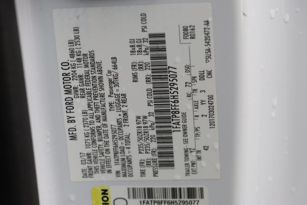 Used 2017 Oxford White Ford GT Premium image 22
