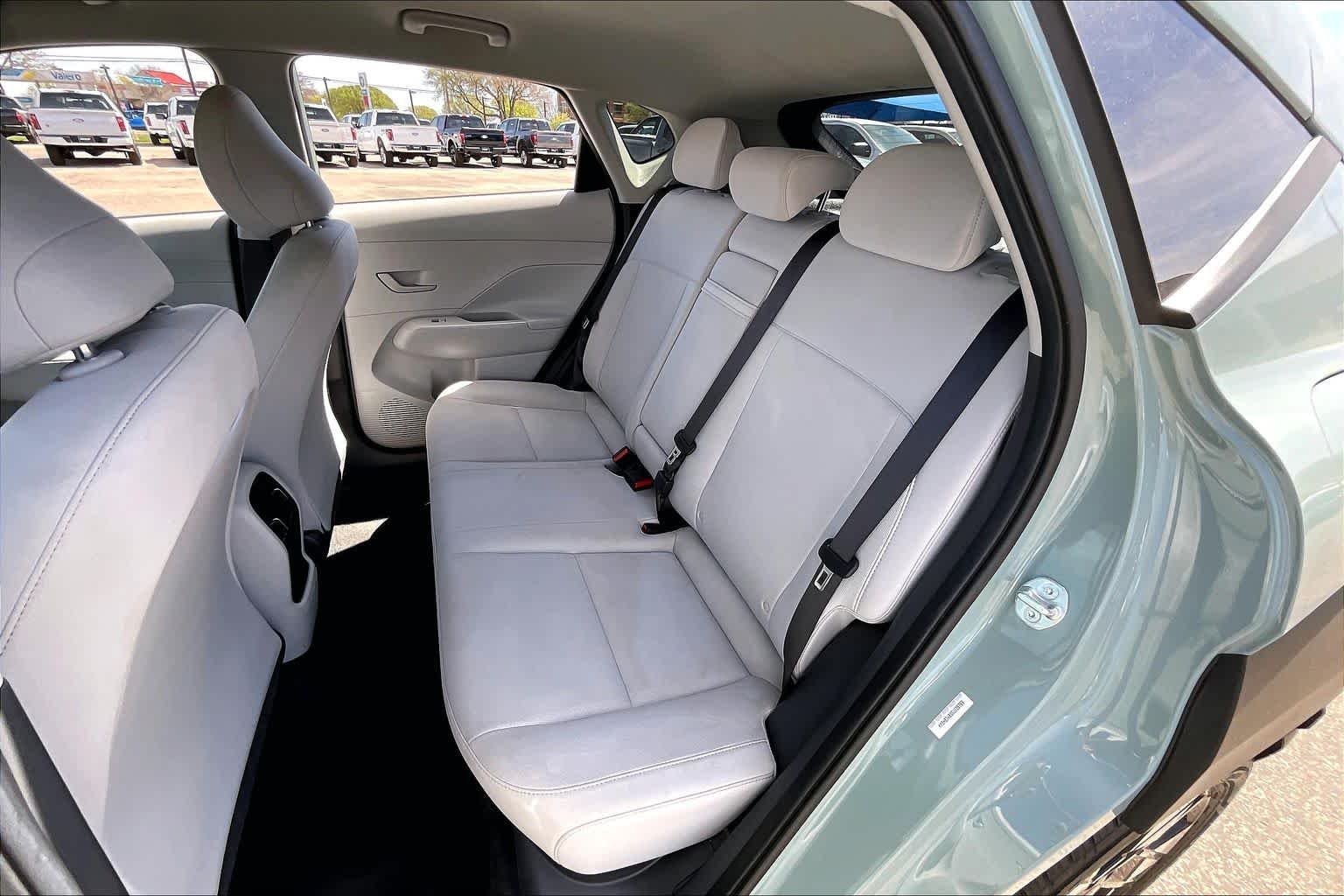 Used 2025 Mirage Green Hyundai SEL image 20