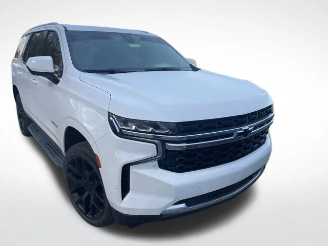Used 2021 White Chevrolet LS image 3