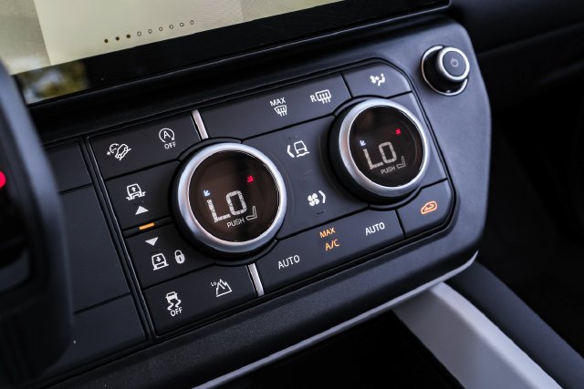 New 2026 White Land Rover S image 33