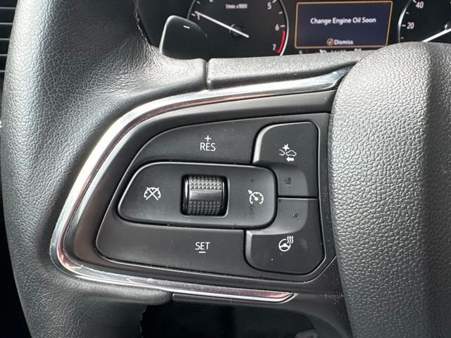 Used 2023 Red Buick Preferred image 25