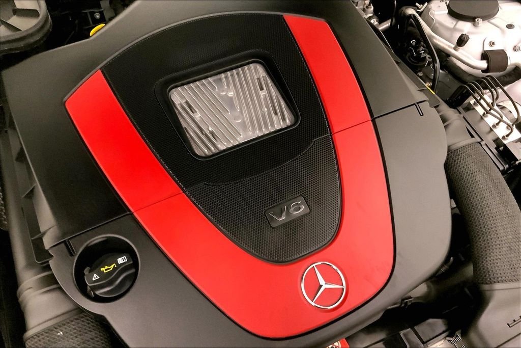 Used 2010  Mercedes-Benz SLK 350 image 27