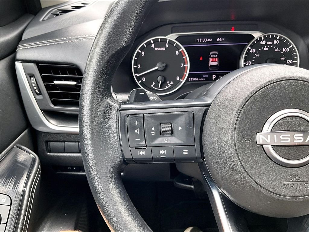 Used 2024 Gray Nissan SV image 22