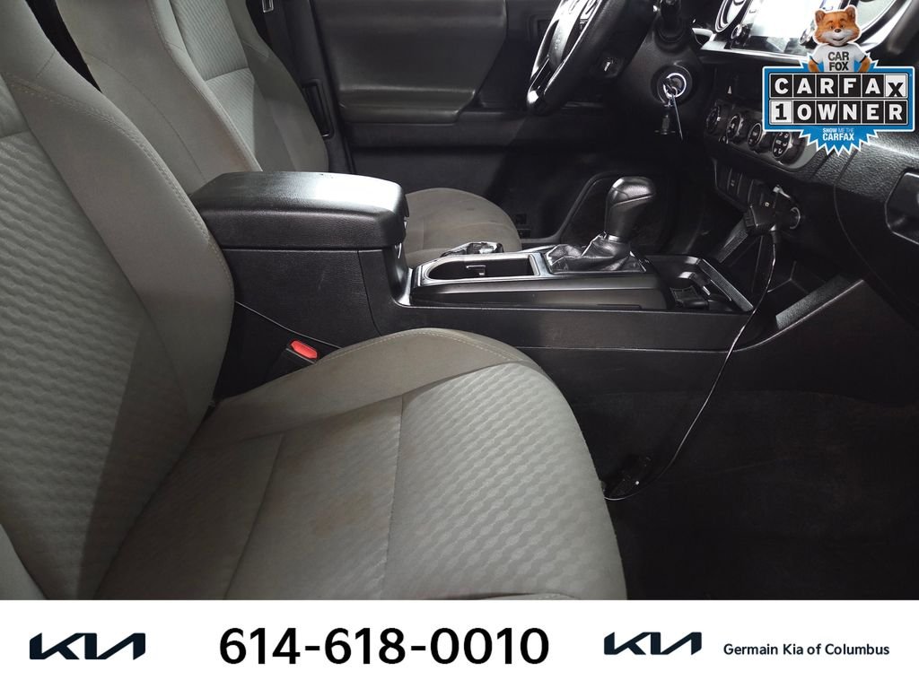 Used 2021 White Toyota SR image 21