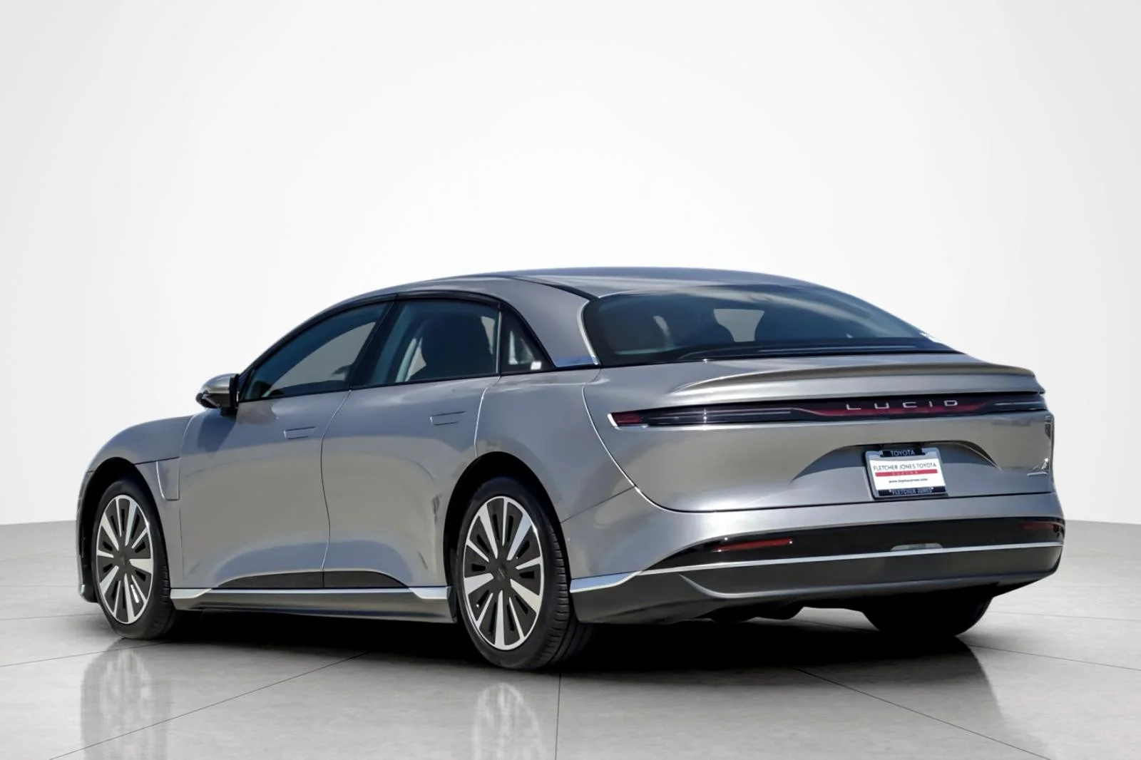 Used 2026 SILVER Lucid Touring image 3