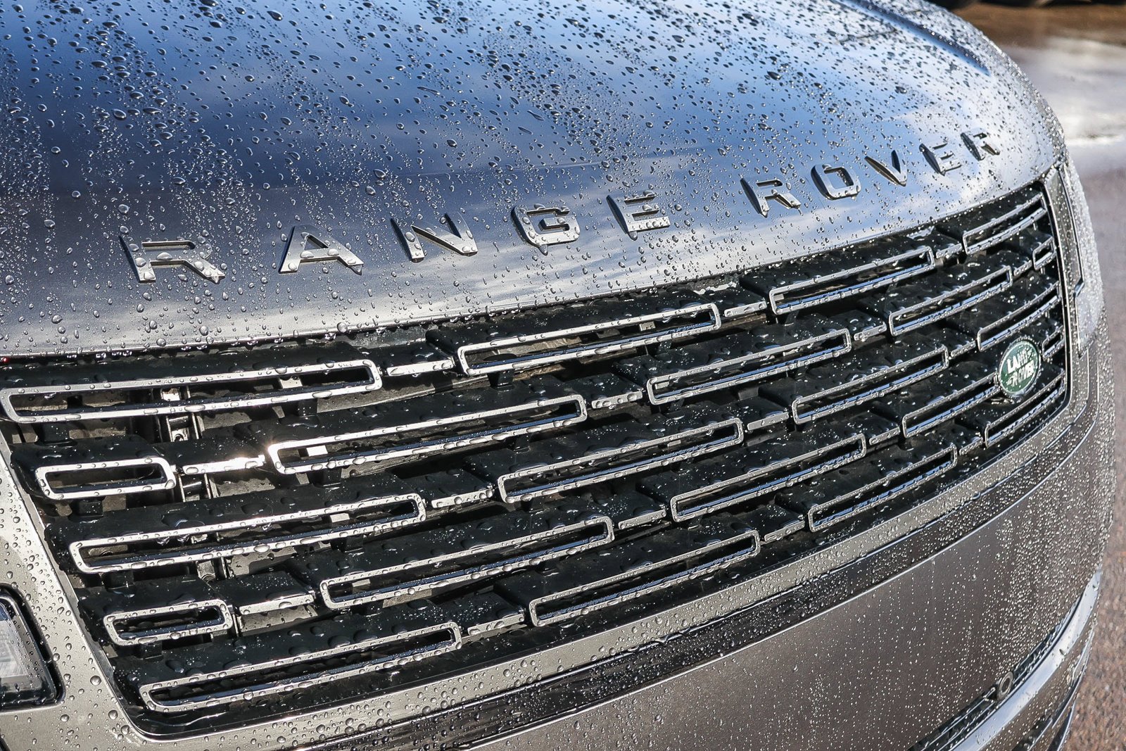 2026 Land Rover Range Rover SE - Photo 16