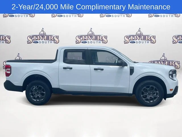 New 2026 White Ford XLT image 2