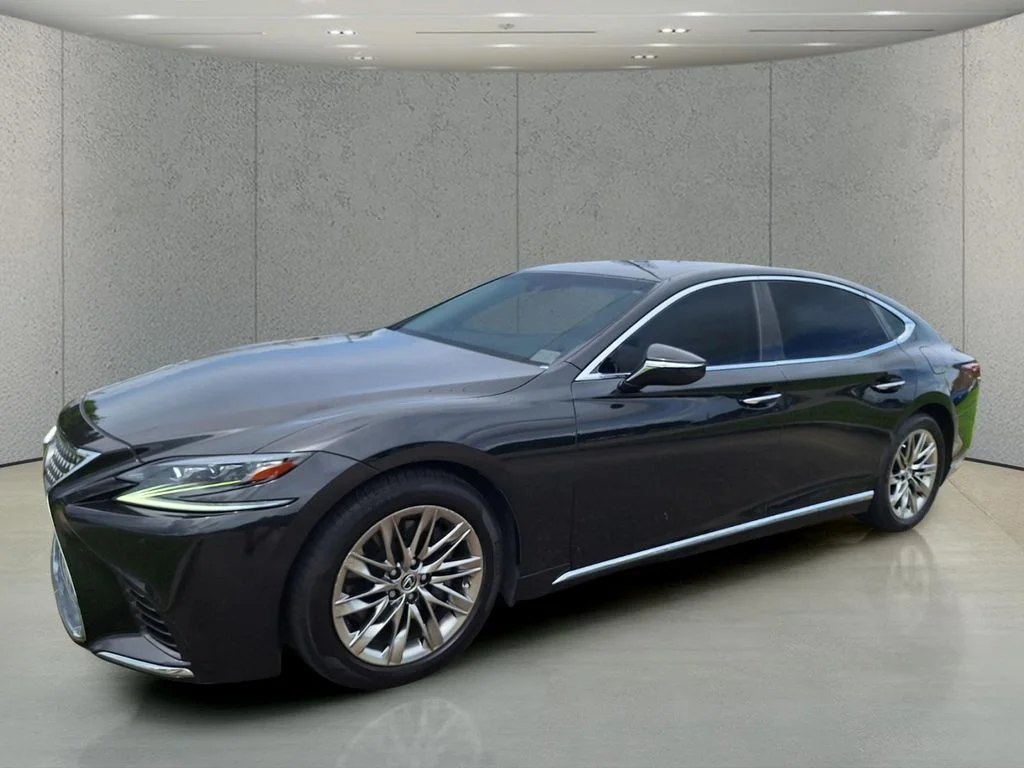 Used 2019 Black Lexus 500 Base image 9