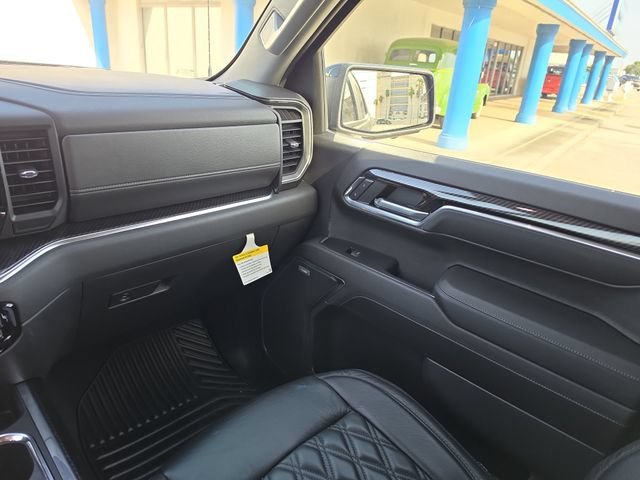 Used 2023 Black Chevrolet RST image 10