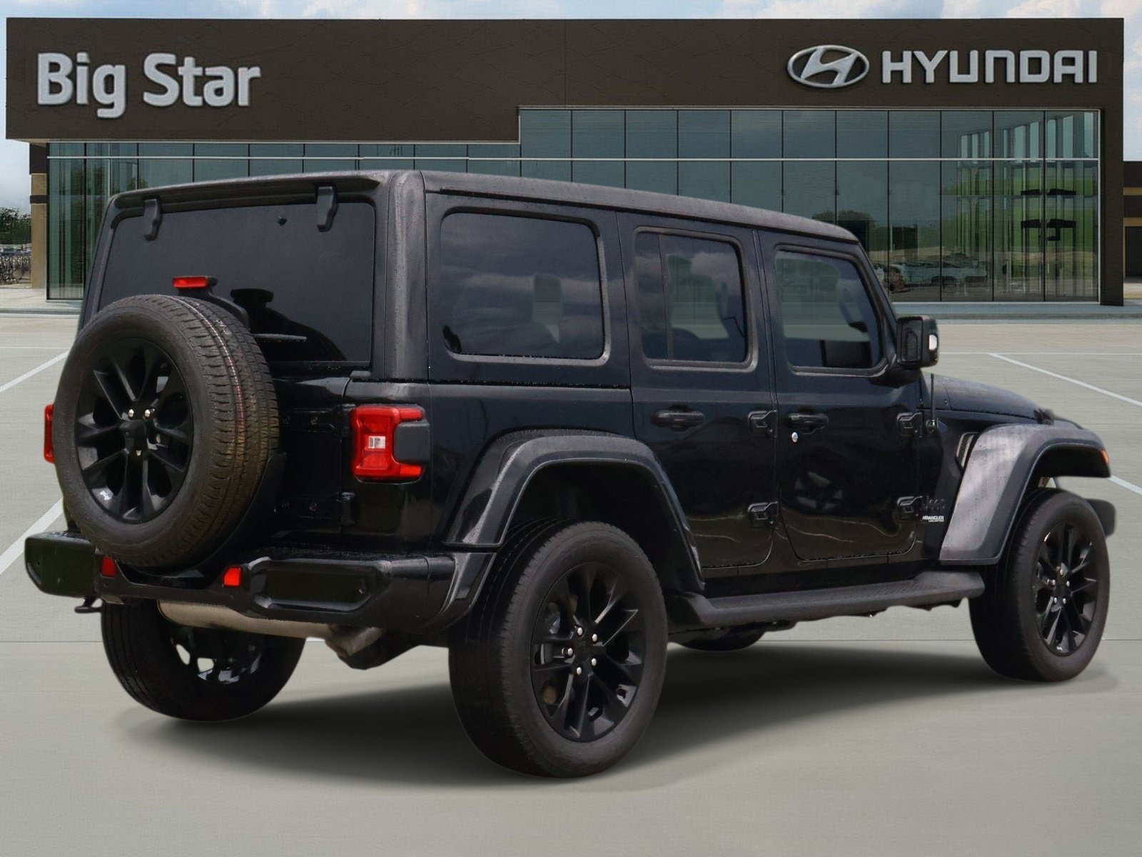 Used 2022 Black Clearcoat Jeep Unlimited Sahara High Altitude image 4