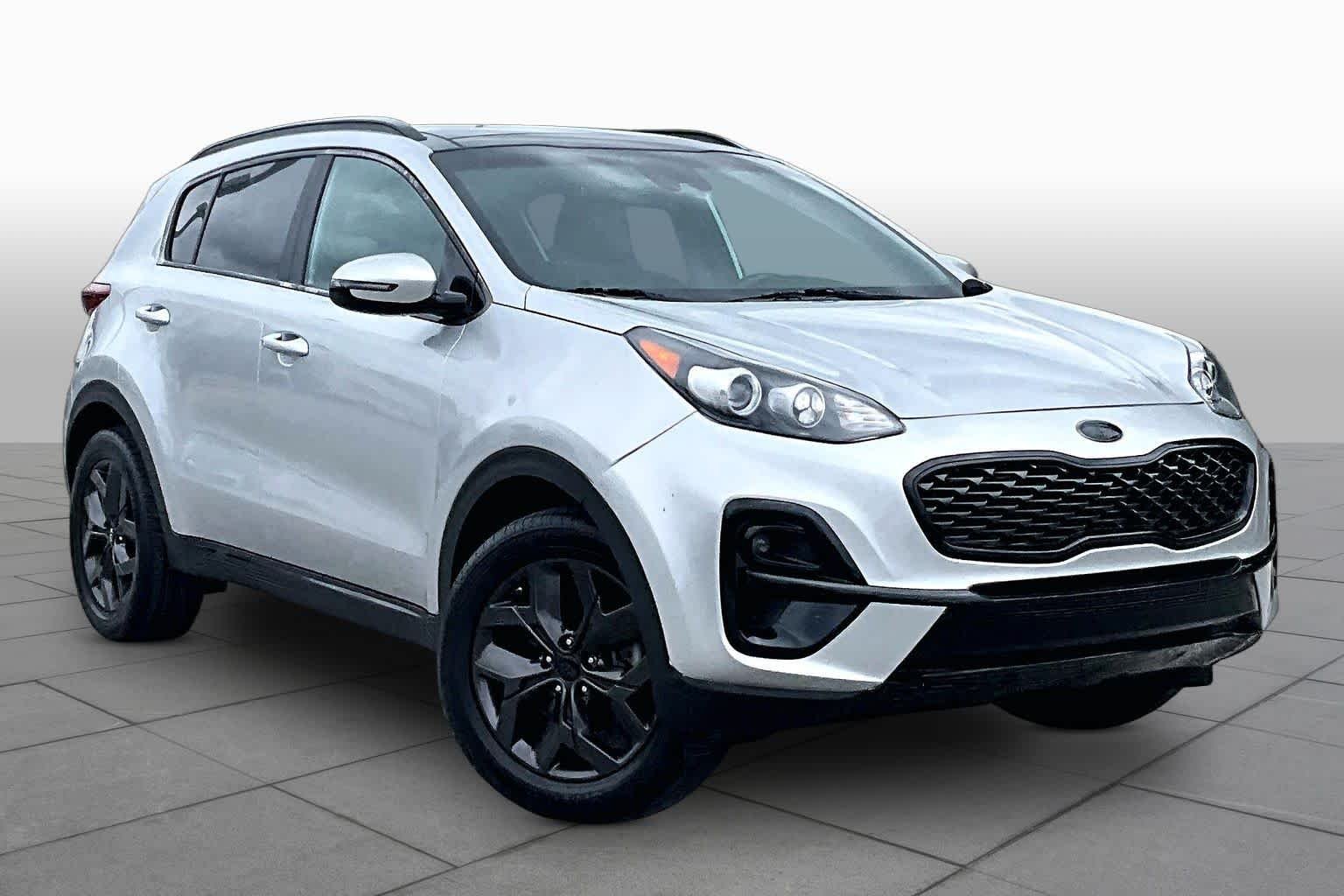 Used 2021 Sparkling Silver Kia S image 3
