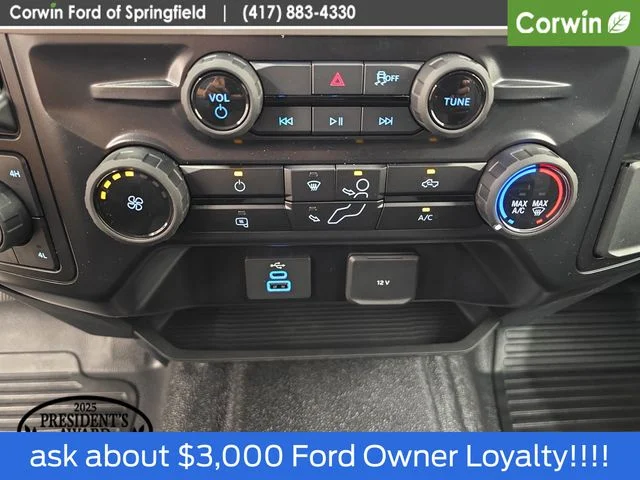 New 2026 Oxford White Ford F-250® XL image 27